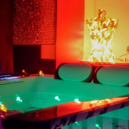 Desir'Oom Bed & Breakfast Cabannes Luaran gambar