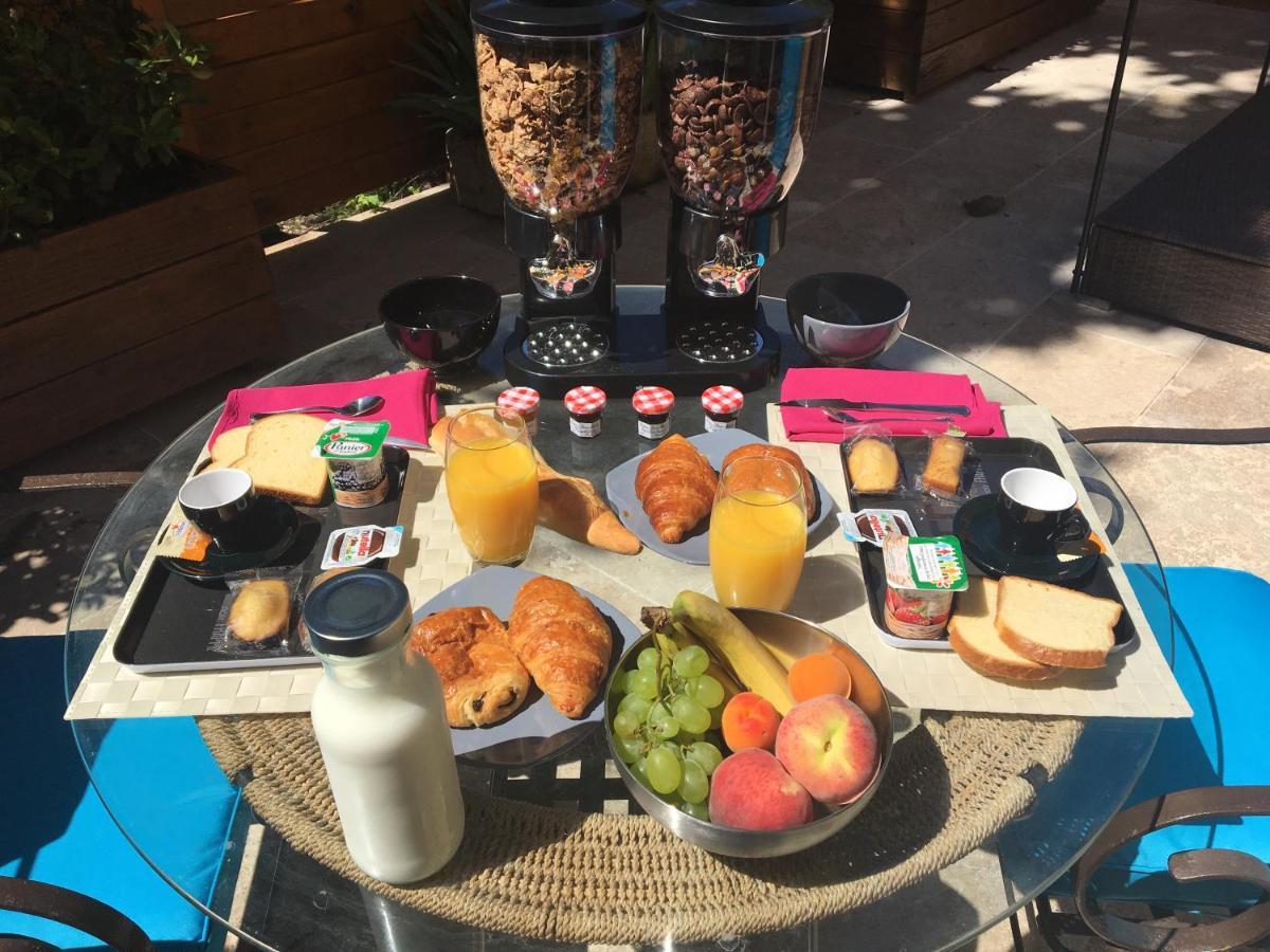 Desir'Oom Bed & Breakfast Cabannes Luaran gambar